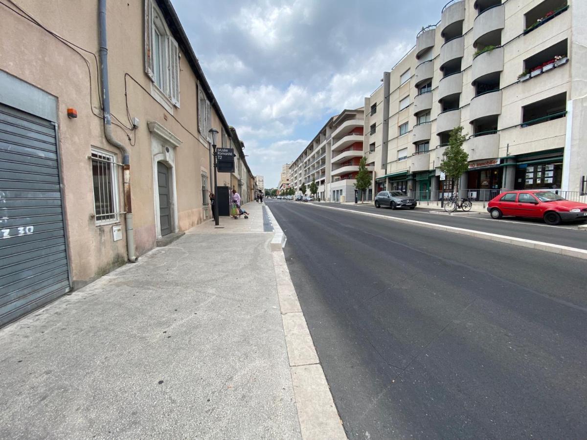 Duplex Montcalm Centre Ville 500M Des Arenes De Nîmes Exterior foto